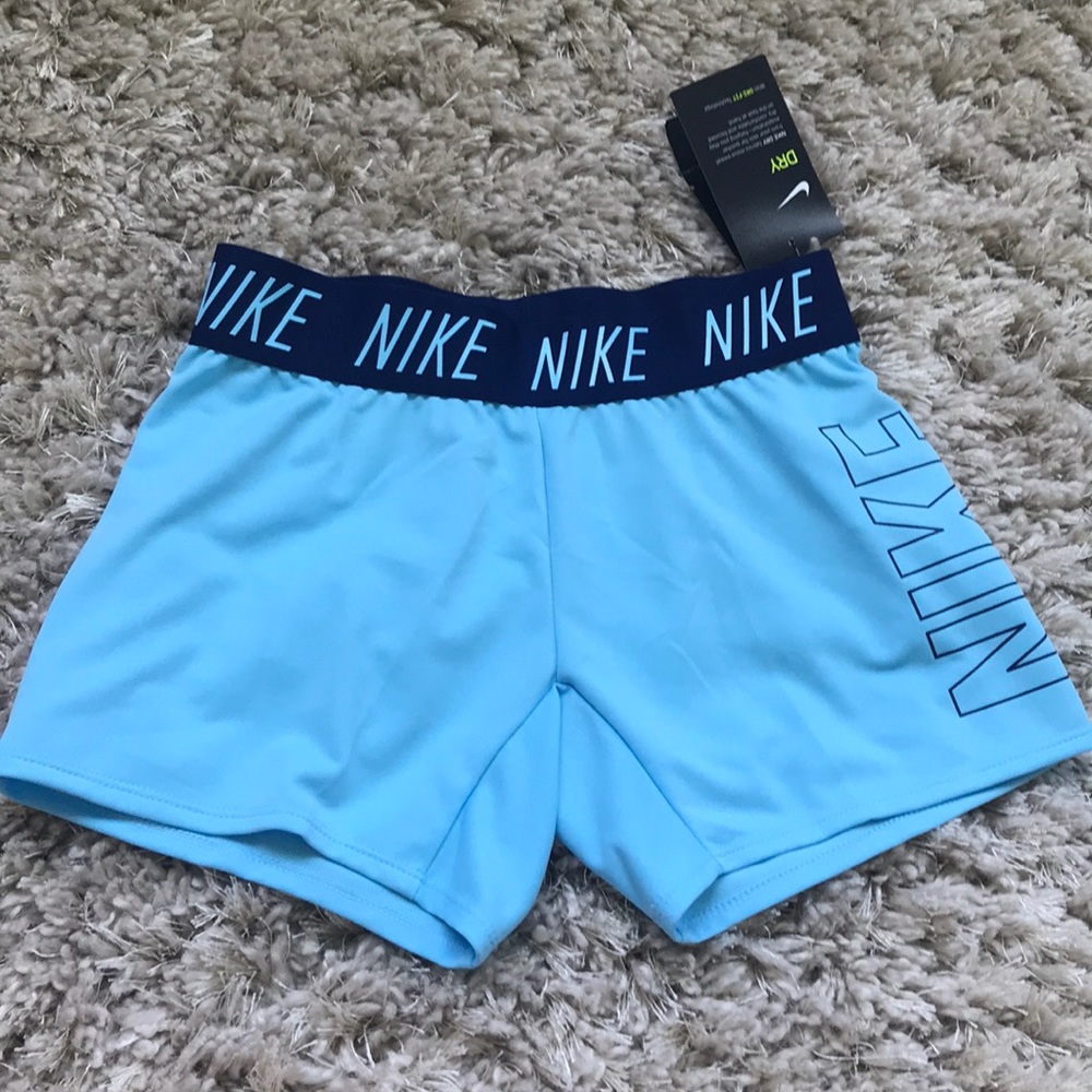 Nike Girls Shorts - NEW